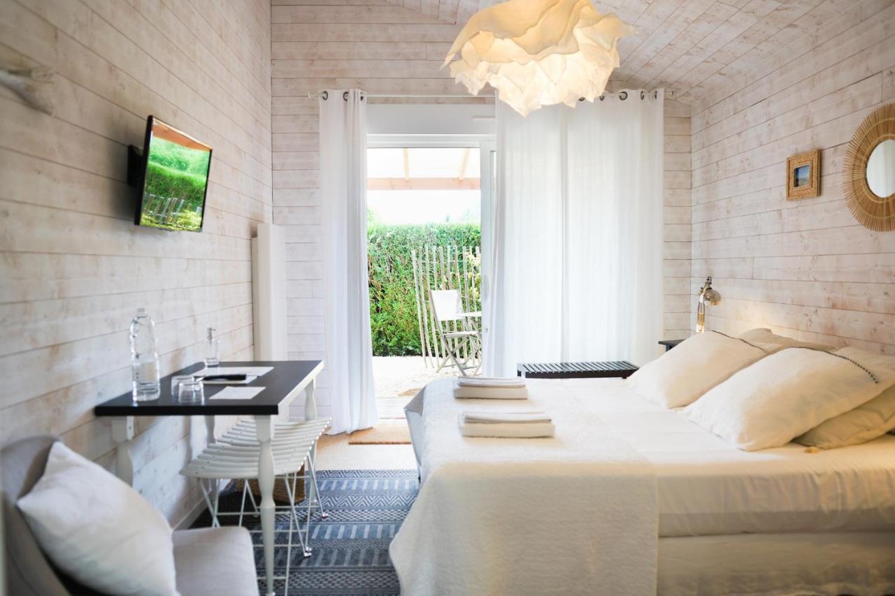 Chambres D'Hotes Villa Surcouf アンデルノ・レ・バン エクステリア 写真
